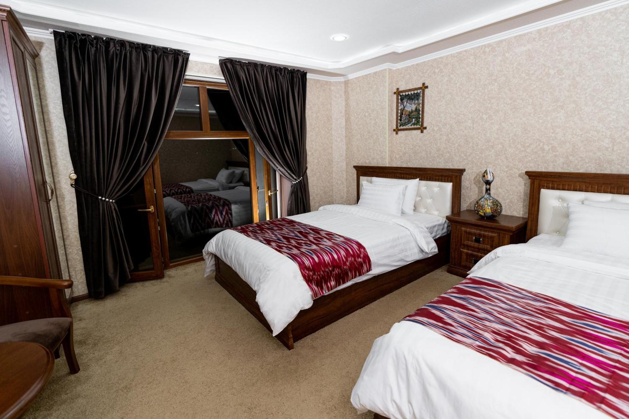 Crystal Guest House Самарканд Екстериор снимка