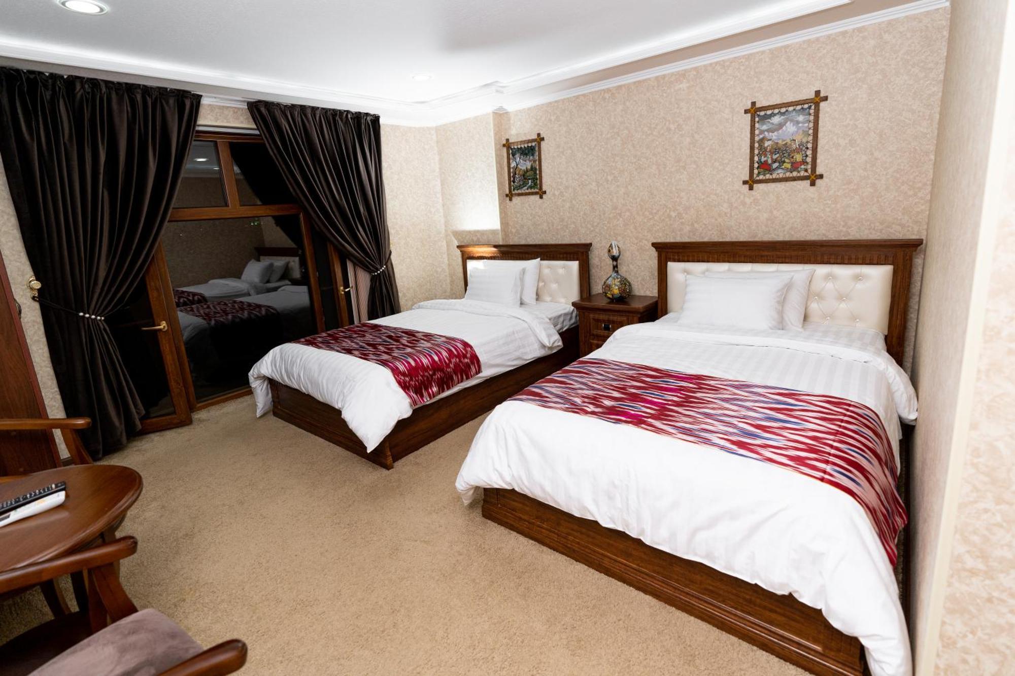 Crystal Guest House Самарканд Екстериор снимка